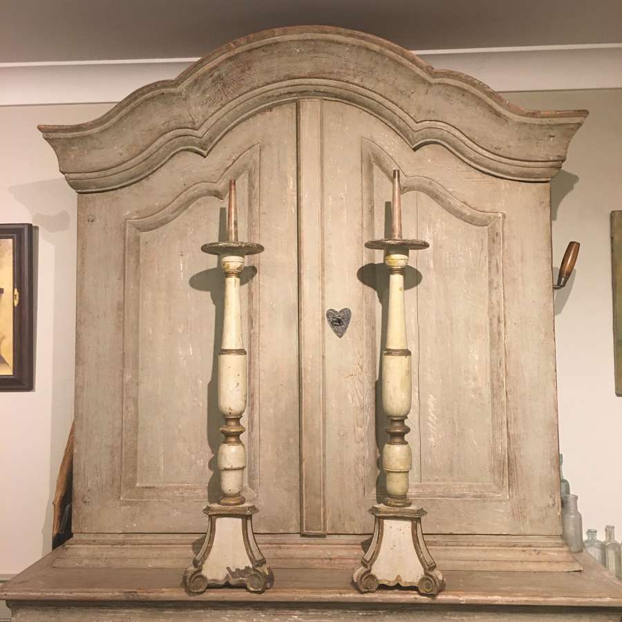 Sold cabinetry