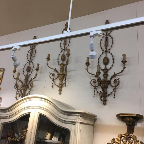 1940s English set of three sconces