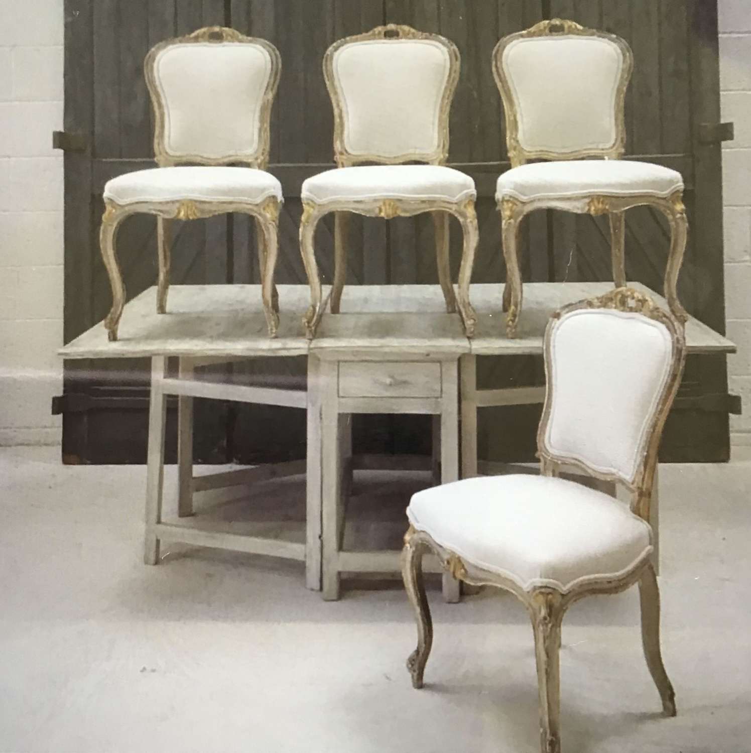 French 1880s set of dining chairs