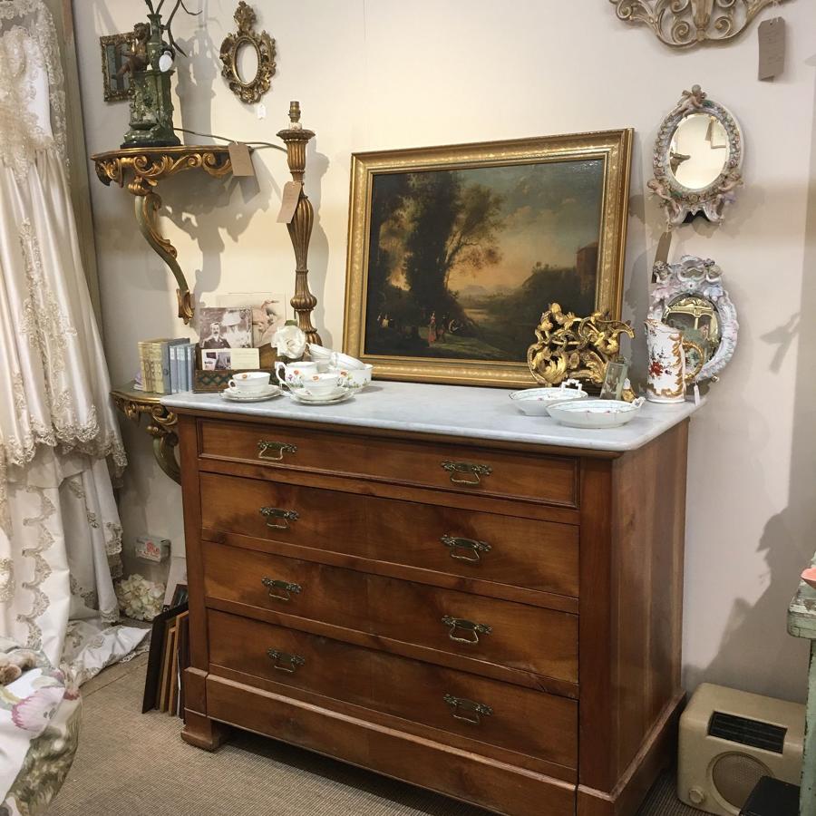 French marble top chest of drawers