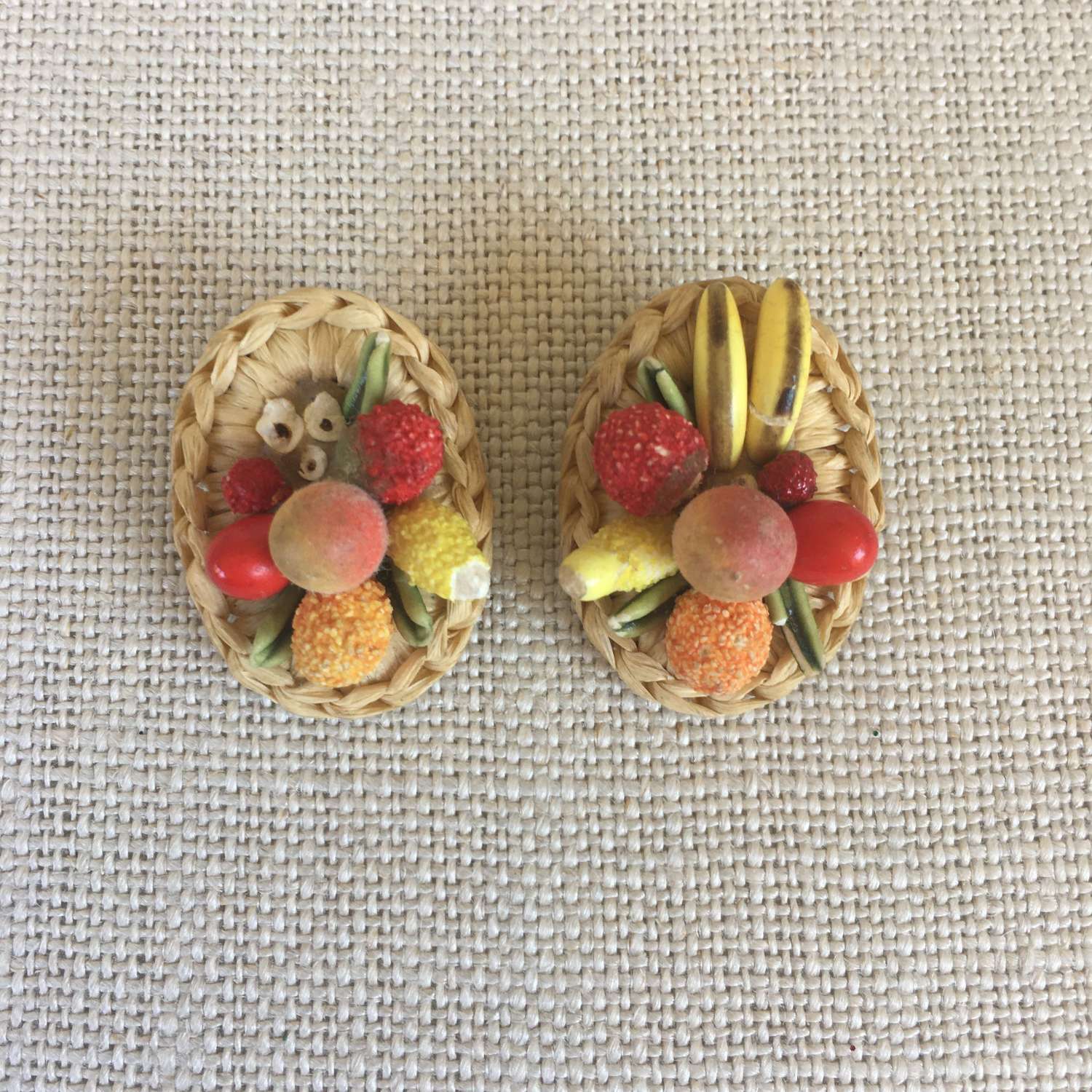 Vintage 1950s fruit basket clip earrings