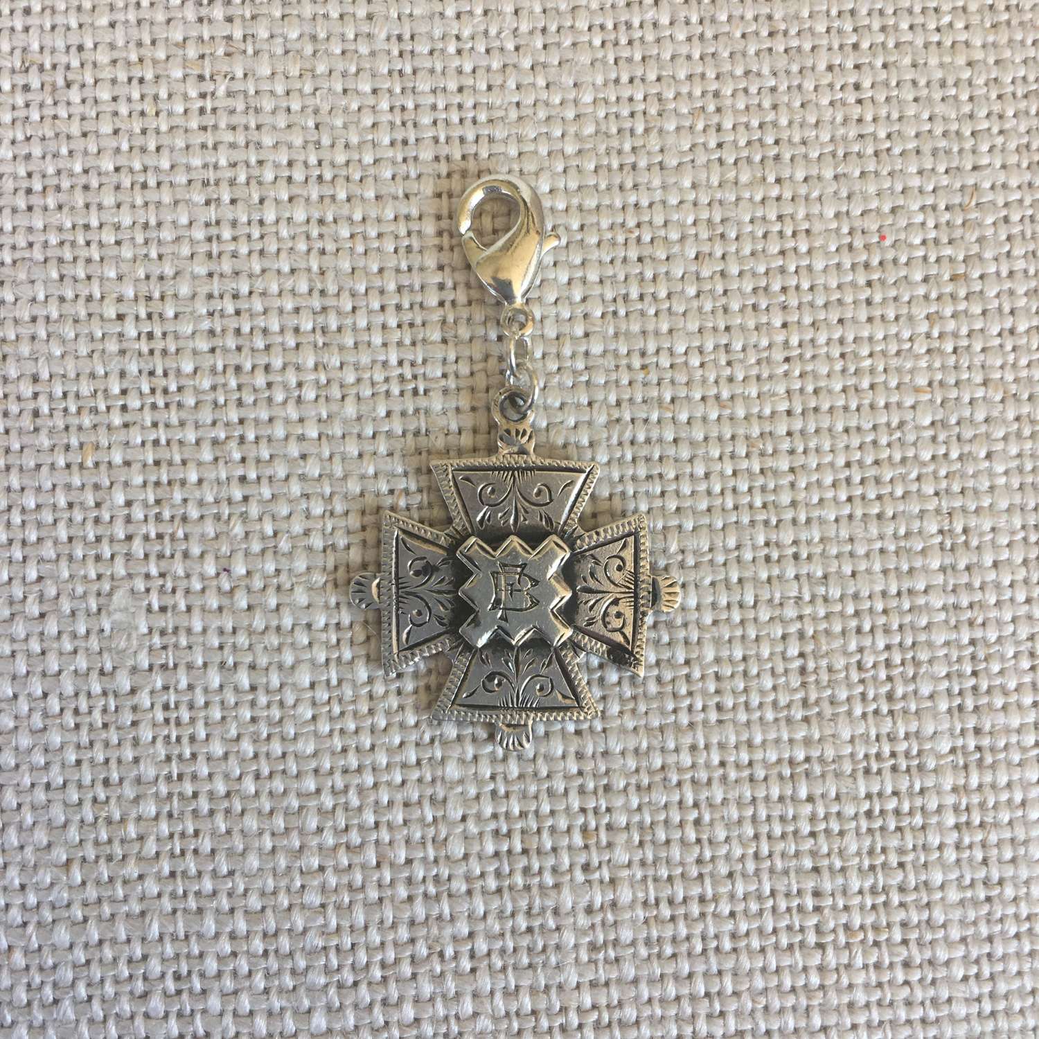 Antique 1901 h/m silver cross