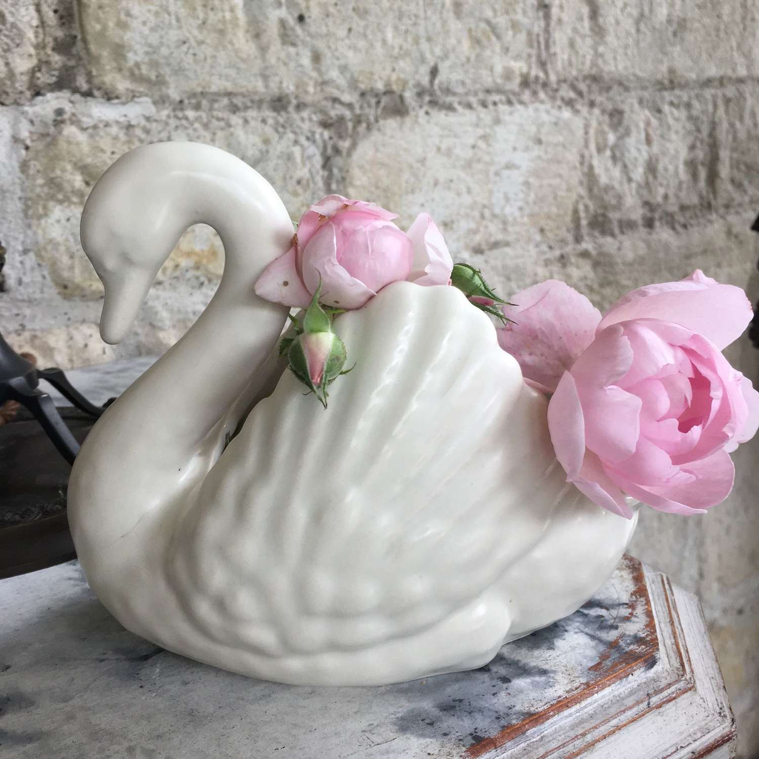 Vintage Devon swan vase/planter