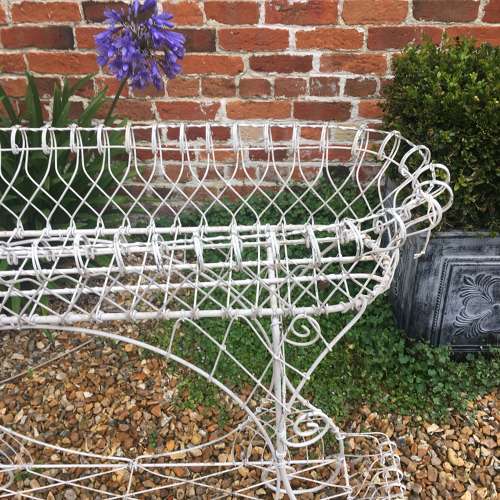Post War wirework planter in good condition