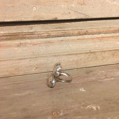 Four leaf clover silver ring