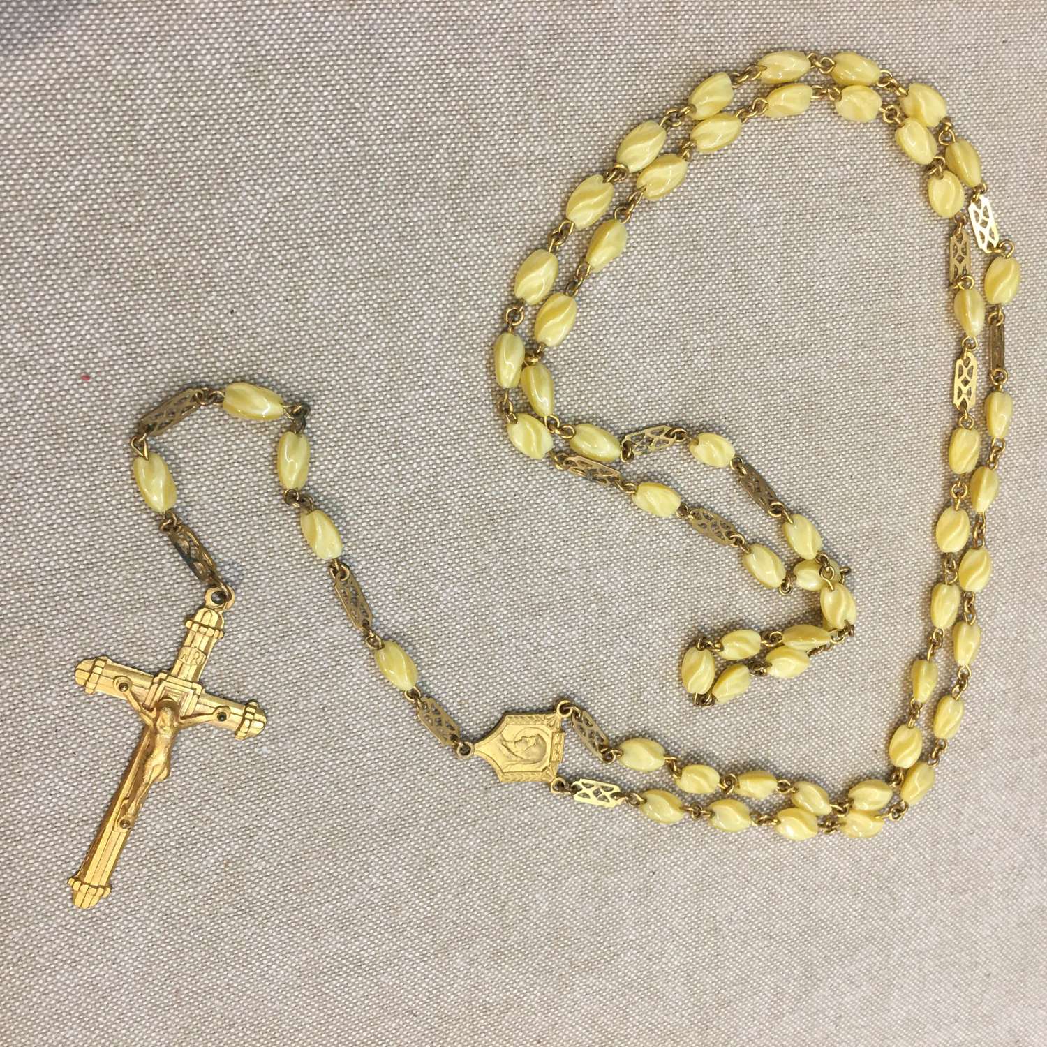 Art Nouveau lemon glass gilt rosary beads