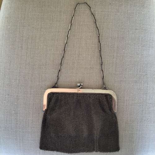 Silver chain mail bag by Gourdel & Vale 1915