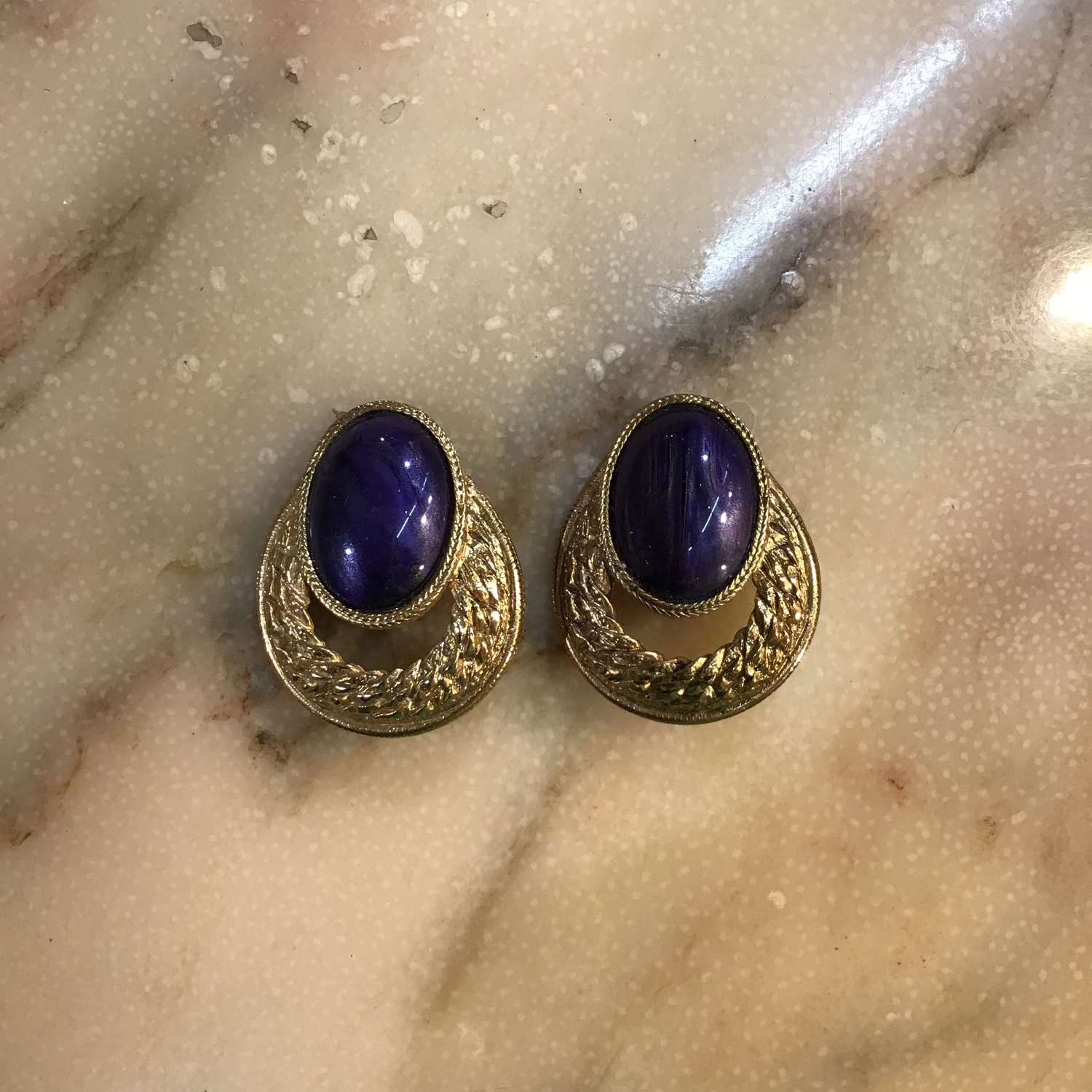 Vintage French Dauplaise  purple and gold clip earrings