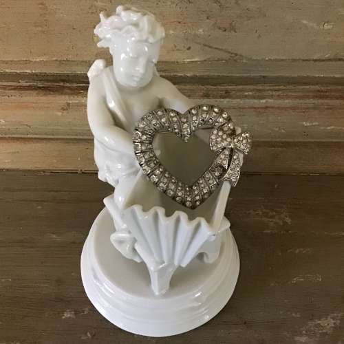 Contemporary Valentine paste heart brooch with bow