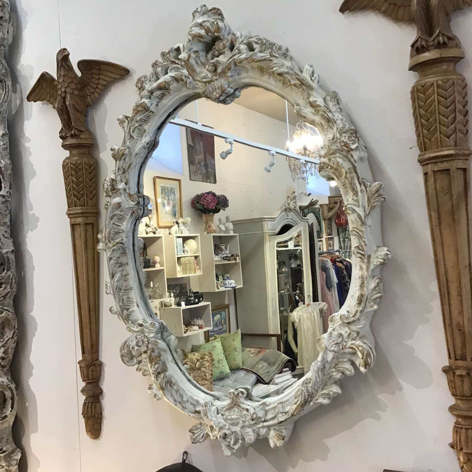 Oval wooden painted mirror