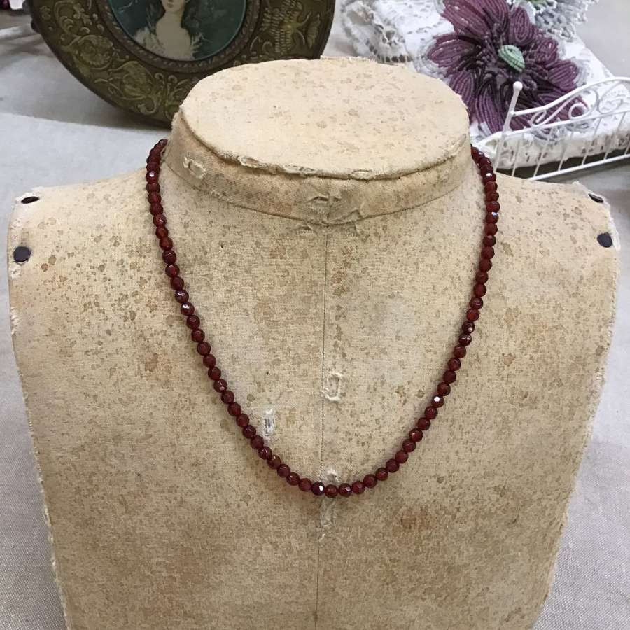 Faceted garnet necklace