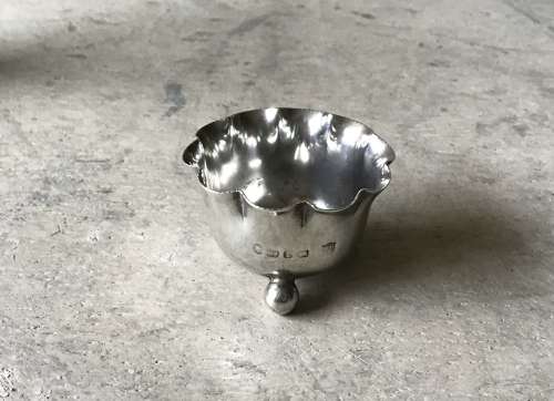 Victorian silver salt dish