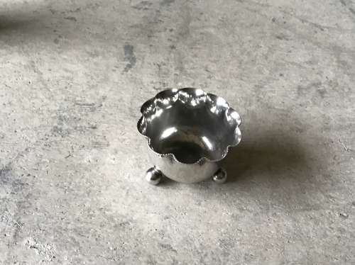 Victorian silver salt dish
