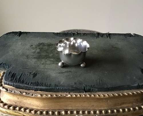 Victorian silver salt dish