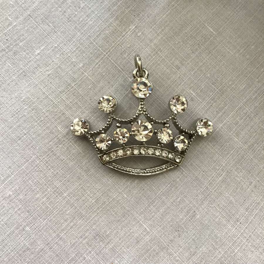 Vintage paste crown pendant