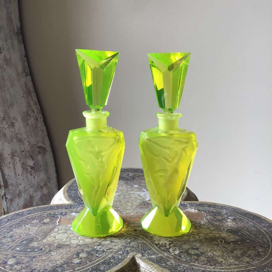 Pair of uranium glass scent bottles c 1920/30