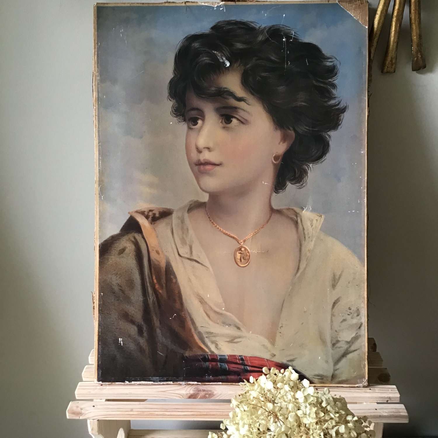 Charming old print of girl