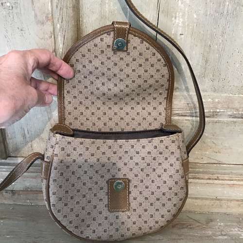 Vintage Italian Eliana leather trimmed cross body/shoulder bag
