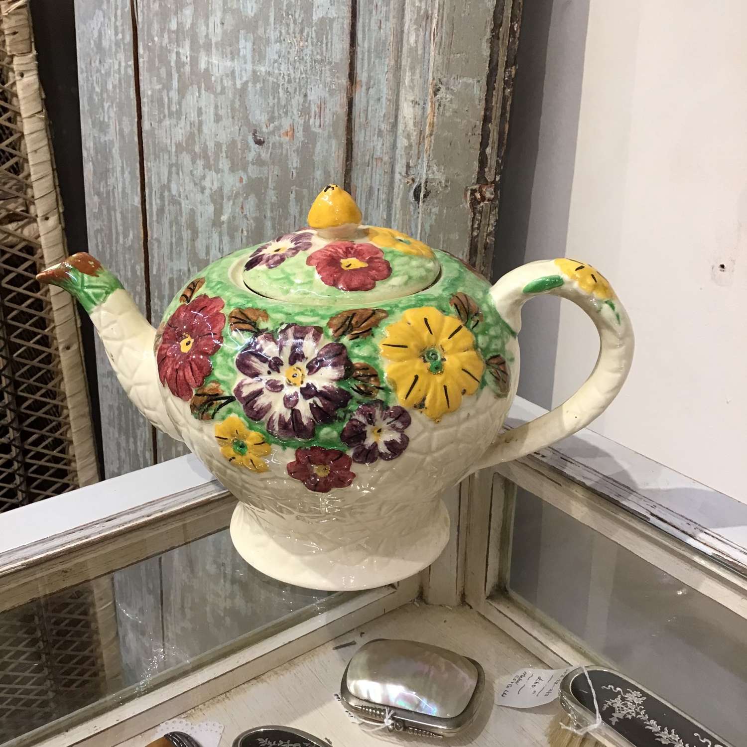 Vintage Arthur Wood floral teapot 1930/40