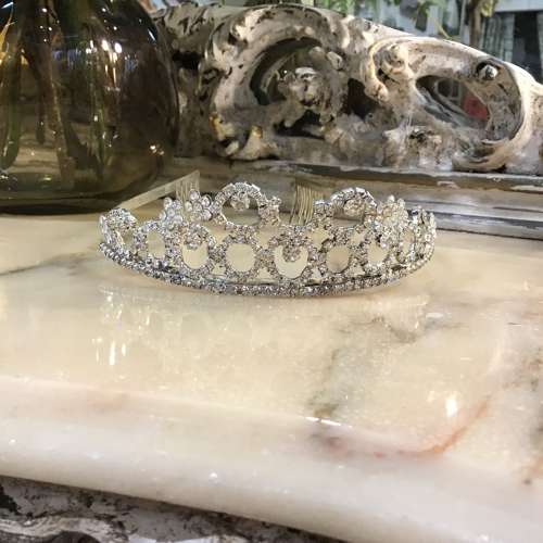 Paste tiara for your mannequin, party or wedding