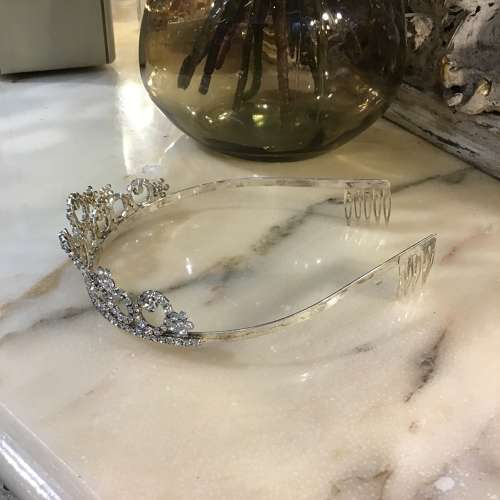 Paste tiara for your mannequin, party or wedding