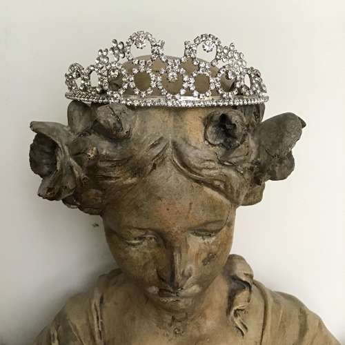 Paste tiara for your mannequin, party or wedding