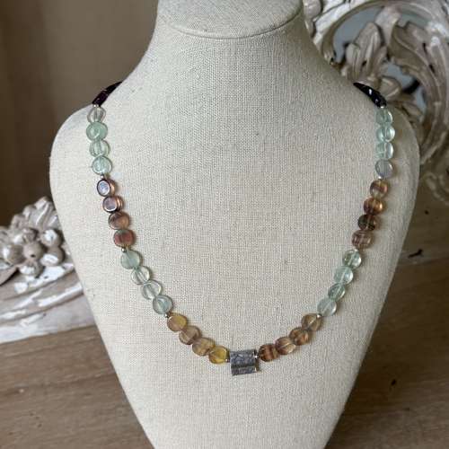Multicoloured fluorite and silver necklace
