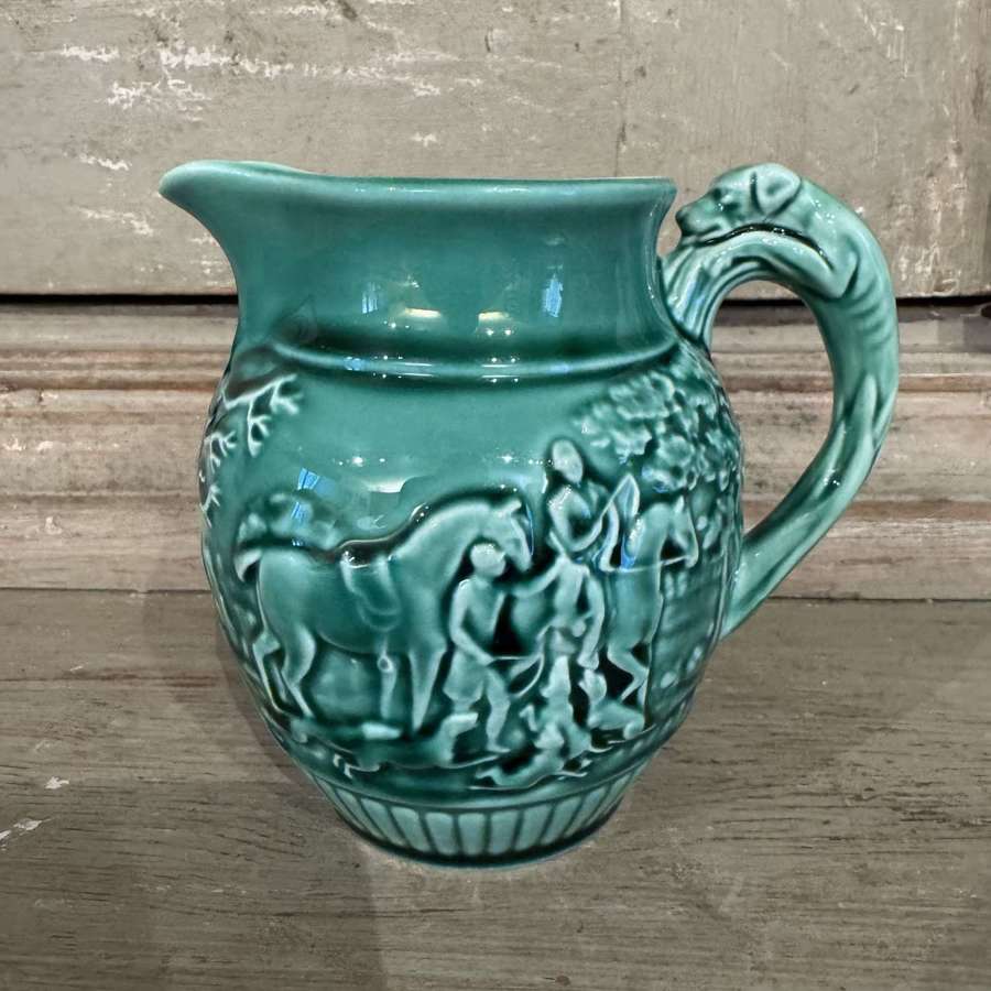Vintage Wedgwood Etruria Majolica hunting scene jug with hound handle
