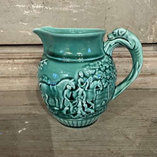 Vintage Wedgwood Etruria Majolica hunting scene jug with hound handle