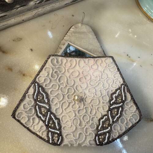 Art Deco beaded purse