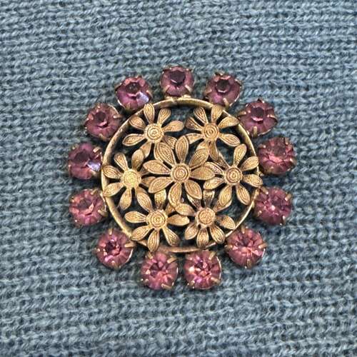 Amethyst paste 1930s round brooch