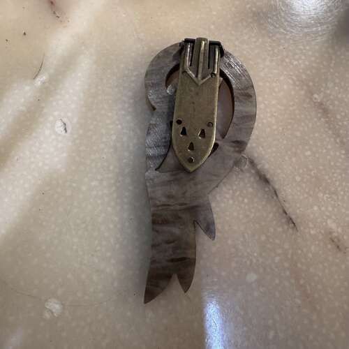 Art Deco beige/grey dress clip