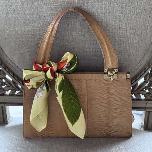 Vintage Jane Shilton lizardskin handbag with leather lining