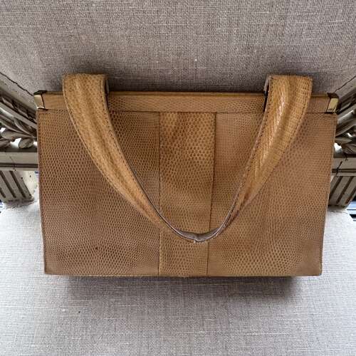 Vintage Jane Shilton lizardskin handbag with leather lining