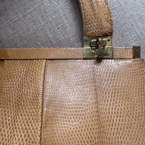 Vintage Jane Shilton lizardskin handbag with leather lining