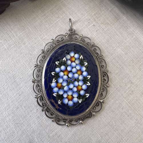 Vintage Italiian oval mosaic pendant with silver tone chain