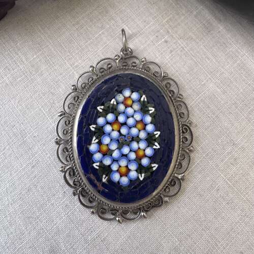 Vintage Italiian oval mosaic pendant with silver tone chain